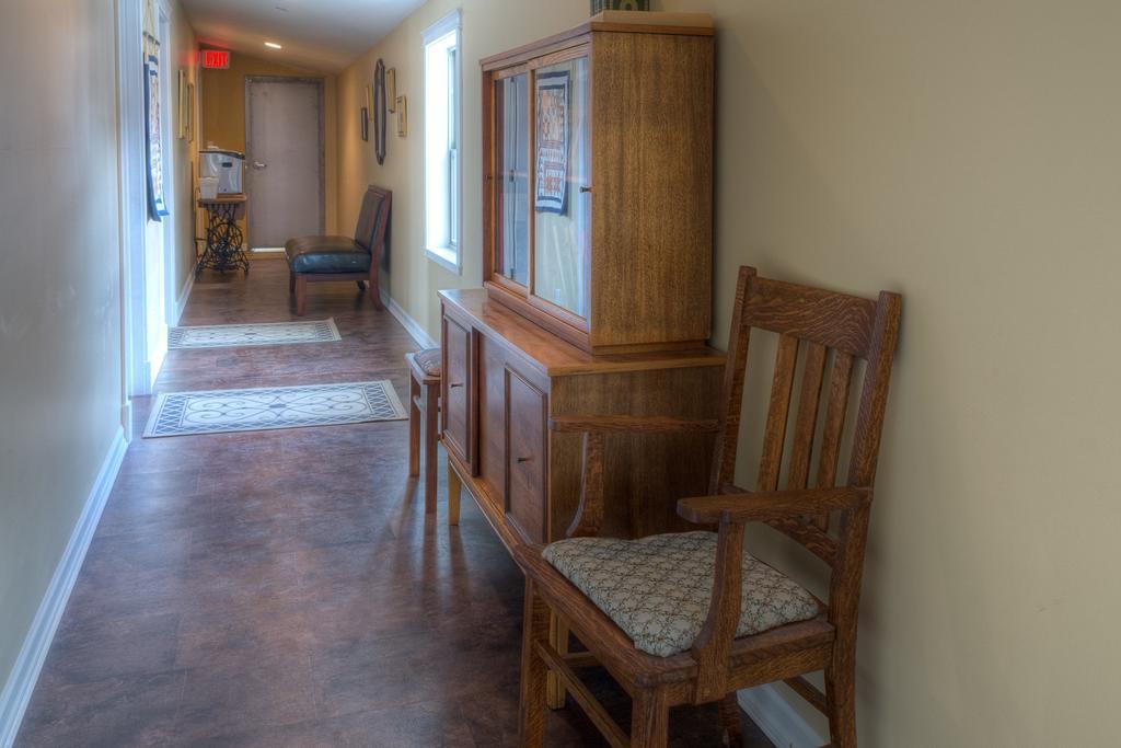 Country Encounters Accommodations Coleman Exterior foto