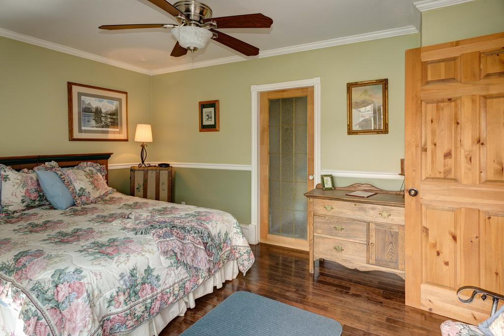 Country Encounters Accommodations Coleman Quarto foto