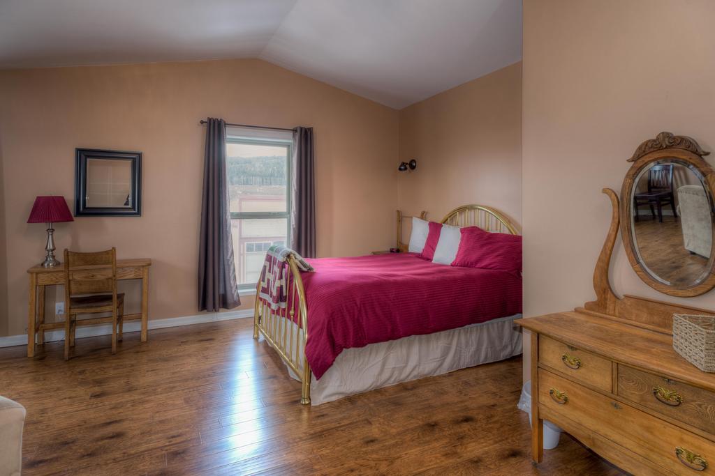 Country Encounters Accommodations Coleman Quarto foto